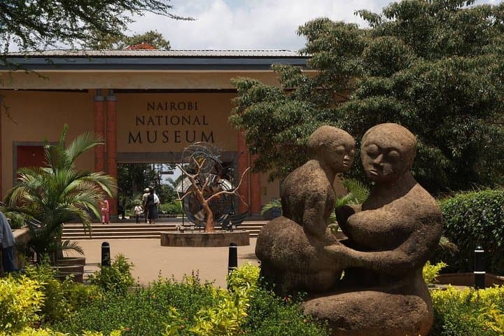 Nairobi National Museum and Snake Park Guided Tour