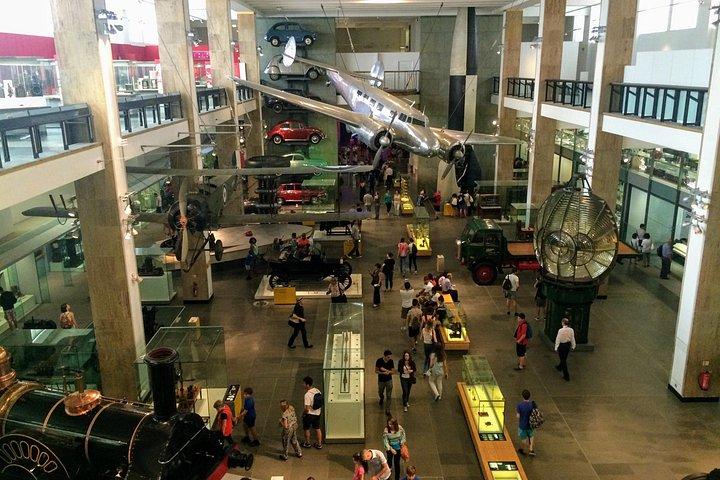 ロンドンの科学博物館の3時間ガイド付きツアー