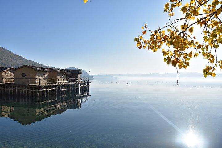 Ohrid＆Skopjeからの骨ツアー湾