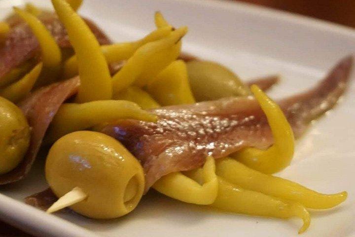 Private San Sebastian Highlights & Pintxos Tour