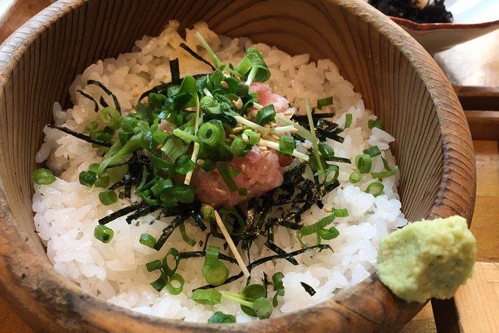 Saborea de comida japonesa en Tokio