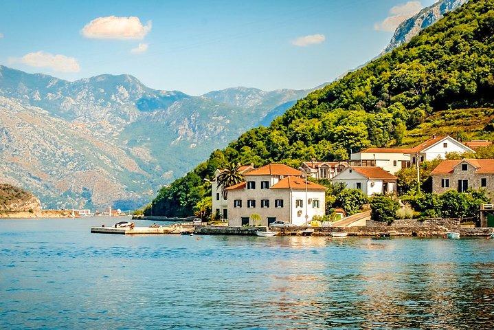 Crkva Svete Marije 1774，Crkva Sv. Roko，Tivat，Rose Full Day Tour da Cattaro