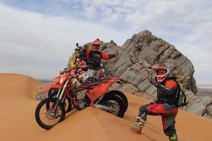 3 dias KTM-Desert Adventure em Merzouga: explore a famosa estrada de Dakar-Ralley