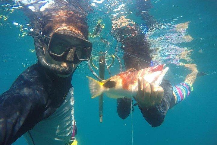 Ost Bali Speer oder Schnur Angelausflug am Virgin Beach