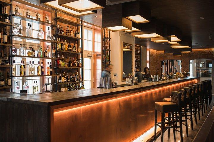 グダニスクでポーランドのウォッカの試飲とフードペアリング