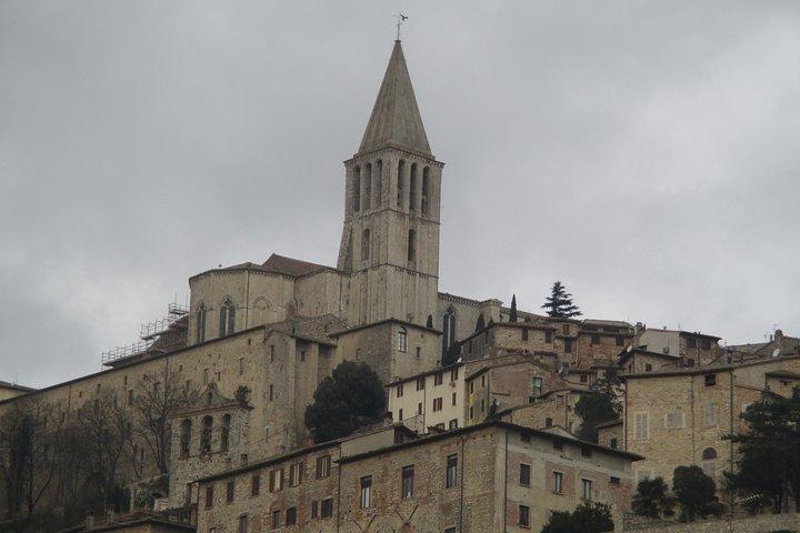Todi, tra Medioevo e Rinascimento – Tour Privato
