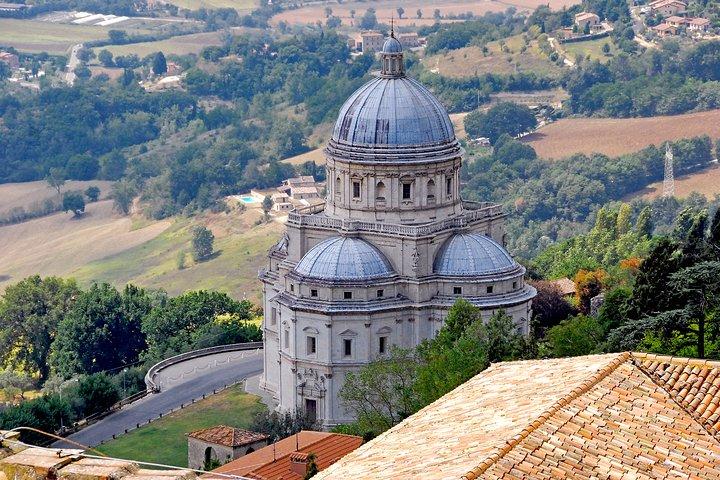 Todi, tra Medioevo e Rinascimento – Tour Privato