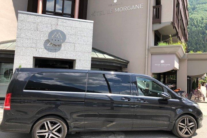 ジュネーブ空港からChamonix-Mont-Blancへのプライベートトランスファー