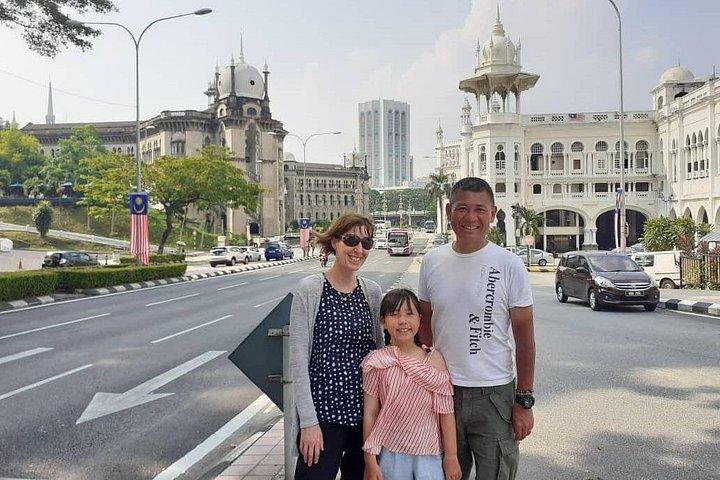 クアラルンプールのベストランドマーク＆シティハイライトツアー