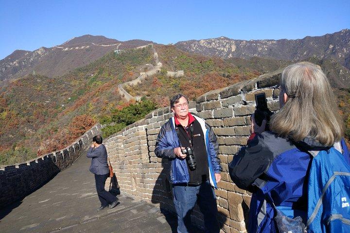 Excursão para grupos pequenos à Grande Muralha de Mutianyu, Tumbas Ming, Caminho Sagrado com Almoço