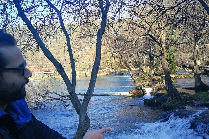 Cascate NP Krka e degustazione di vini - Tour privato di un giorno da Spalato