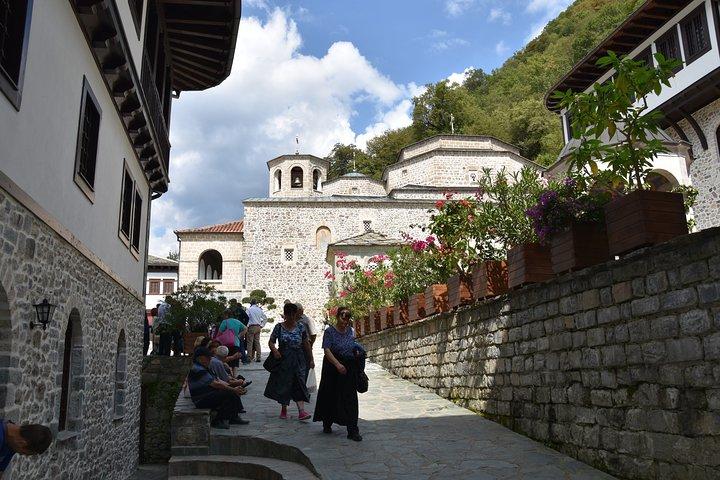 Monastero di Bigorski e pranzo a domicilio nel villaggio di Janche da Skopje