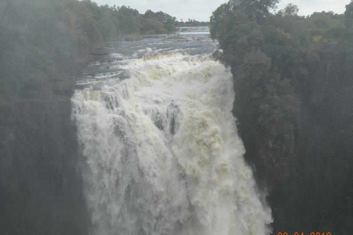Victoria Falls Guided Tour mit Abholung