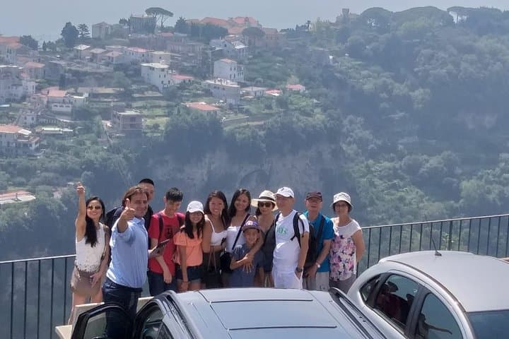 A Lovely Amalfi Coast Tour with a Wine Tasting up the Mount