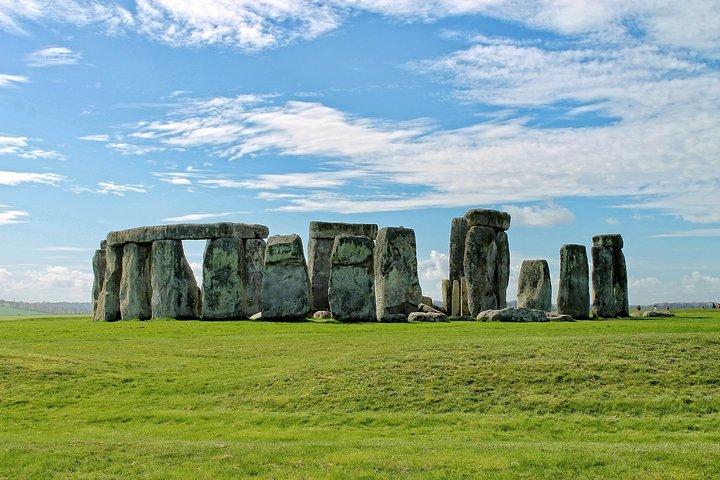Visite privée de Windsor, Stonehenge et la cathédrale de Salisbury avec pass