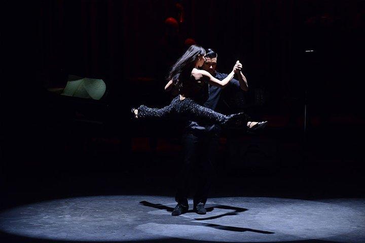 Piazzolla Tango: show com jantar opcional em Buenos Aires