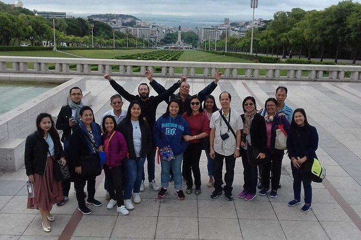 Lissabon Sightseeing-bytur med lille gruppe med transport