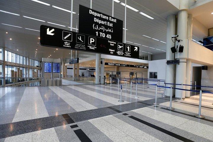ベイルートのホテルからベイルート空港への専用送迎