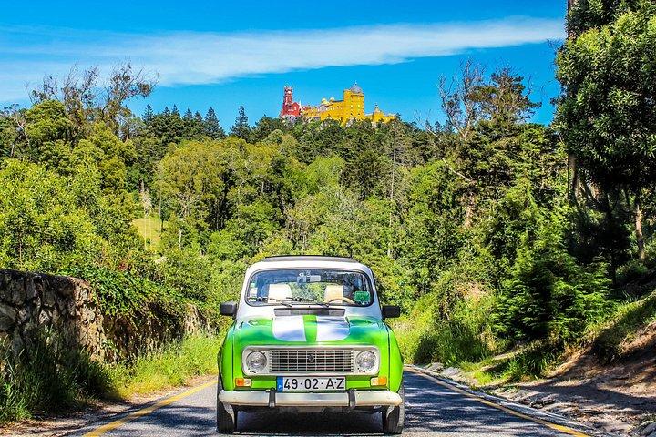 Private Sintra Tour Paläste und Küste mit Oldtimer oder Jeep