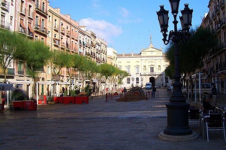 Discover Tarragona: Personalized Private Guided Day Tour