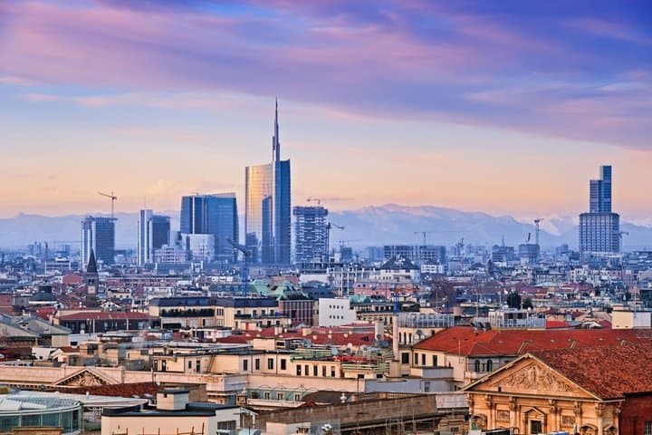 Airport Transfer: Milan to Malpensa Airport MXP by Luxury Van