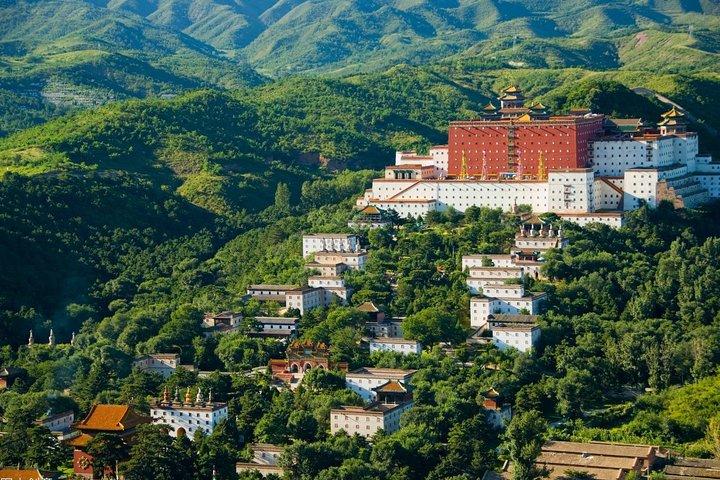 Excursión privada de día completo al Chengde Summer Resort y al Palacio Potala desde Beijing