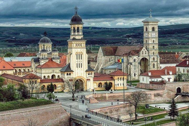Tour naar Corvin Castle in Hunedoara en Alba Iulia