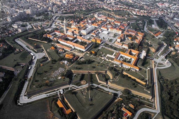 Tour naar Corvin Castle in Hunedoara en Alba Iulia