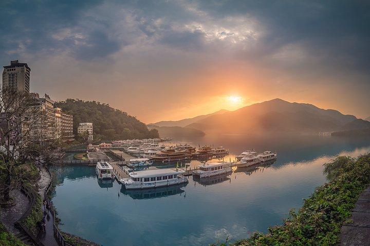 2-daagse Sun Moon Lake privétour vanuit Taipei met ophaalservice