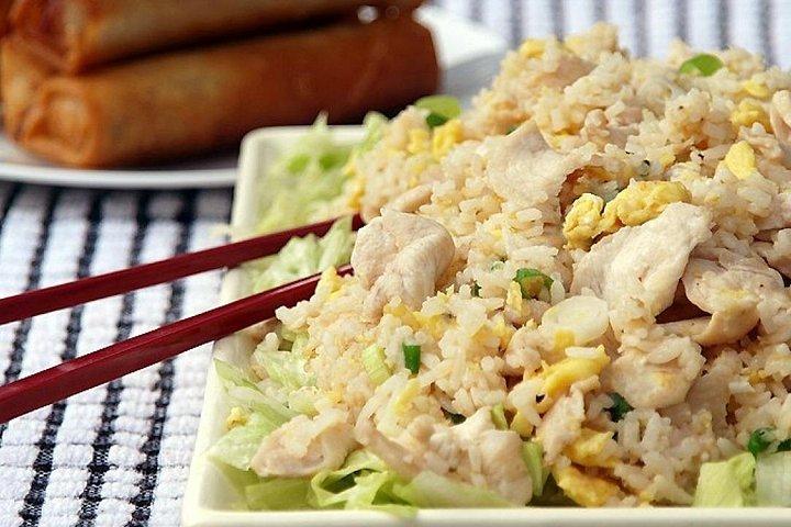 ランタ島のランタタイ料理学校での料理教室とマーケットツアー