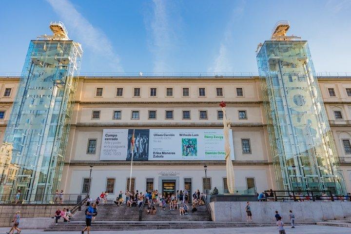 Entrada al Museo Reina Sofía