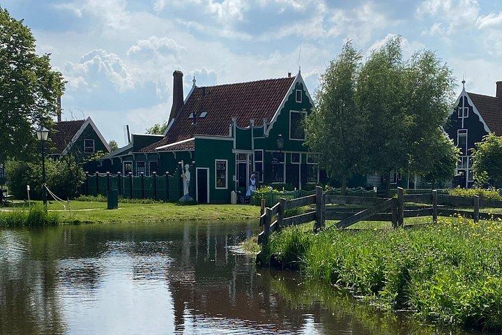 Escape Amsterdam: E-Bike to Zaanse Schans Windmills & Zaandam