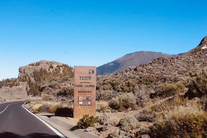 テイデ国立公園で日中にテイデ火山を巡るクワッドツアー