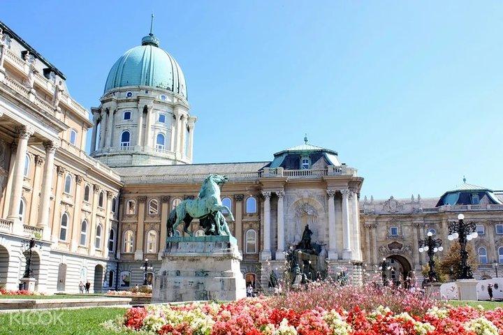 Privat Buda Castle rundvandring och parlamentstur paket