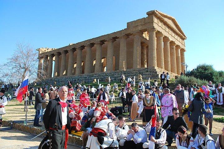 Tour of Sicily with driver/guide, cooking class, visit winery