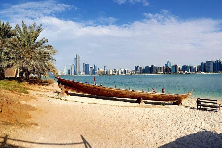 Private Abu Dhabi City Tour met Ferrari World vanuit Dubai