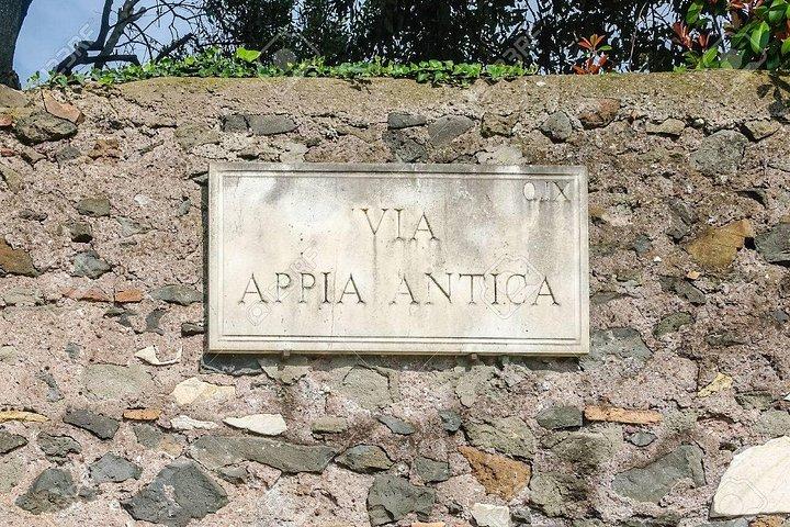 Rome Uncovered : プライベートシティの見どころ、カタコンベ＆ワインテイスティング