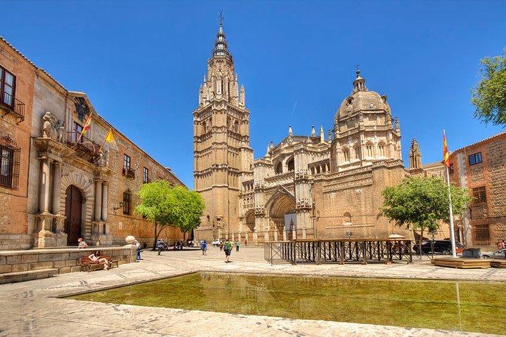 Excursão privada a Toledo e Segóvia com embarque no hotel em Madri
