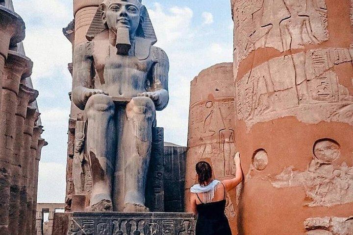 From Hurghada: Luxor Valley of the Kings & Tutankhamun Tomb Trip