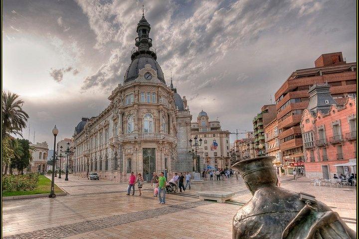 Recorrido a pie privado de 4 horas por Cartagena con guía oficial