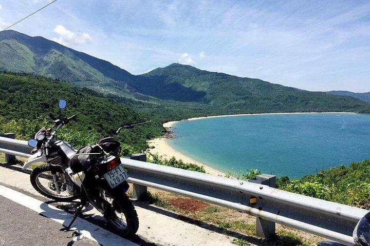 ホイアンからフォンニャへの片道レンタル