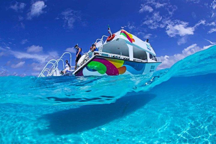 Il più emozionante Snorkel Tour alla barriera corallina di El Cielo. Scopri il cielo nel mare.