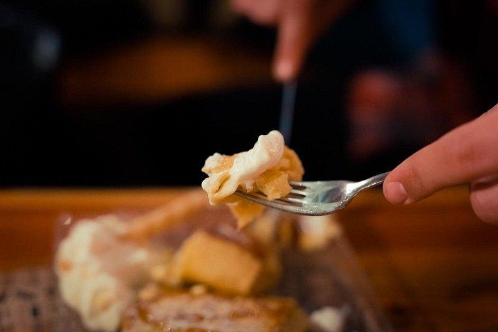 Krakow: 6-Course Full Polish Food & Vodka Tour