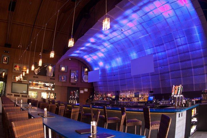 Hard Rock Cafe Honolulu