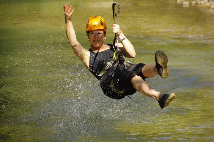 Zipline-Erfahrung über dem Cuale River