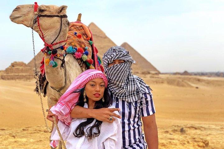 Privat 8 hours Day Tour to Giza Pyramids, Sakkara and Memphis