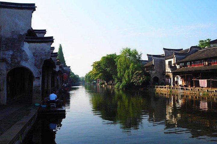 Traslado privado entre Nanxun Ancient Water Town y Hangzhou City Area