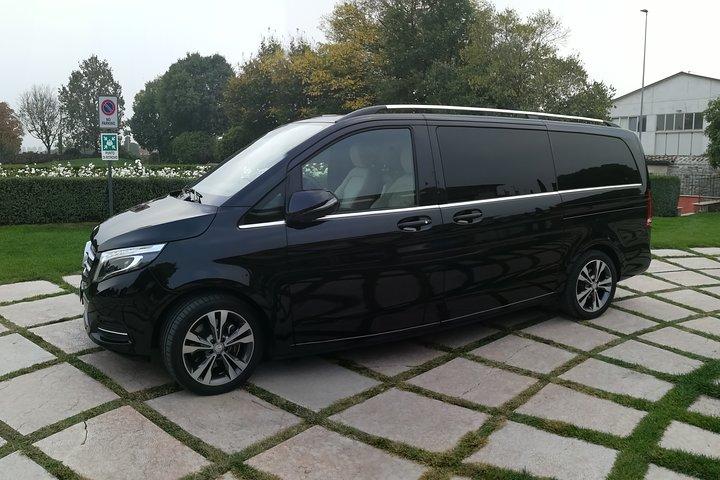 Privater Luxustransfer vom Comer See nach Venedig (oder umgekehrt)