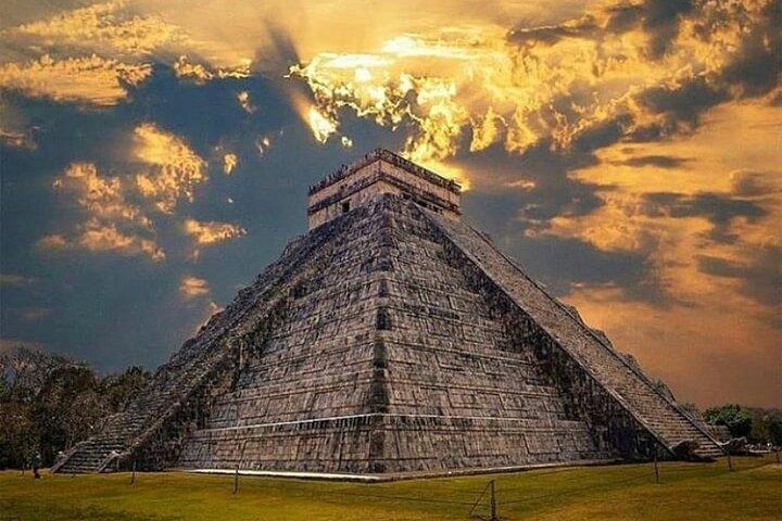 Tour di un'intera giornata: Chichen Itza e Cenote
