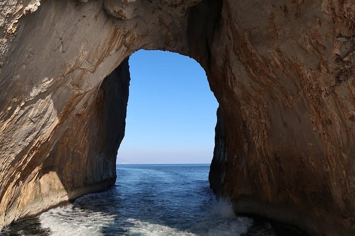 Capri Private Boat Stress Free Tour from Naples or Sorrento